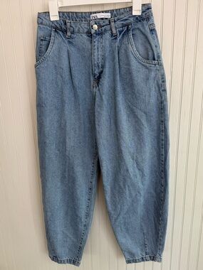 ZARA High-Waist Balloon Jeans Size 6